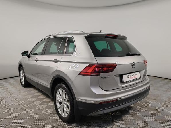 Volkswagen Tiguan II с пробегом 2017 года, цена 2 629 000 рублей, 88105 км, внедорожник, Автокод Объявления