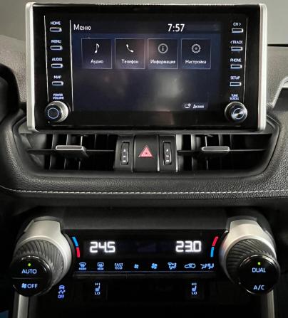 Toyota RAV4 V (XA50) с пробегом 2021 года, цена 3 399 000 рублей, 42149 км, внедорожник, Автокод Объявления