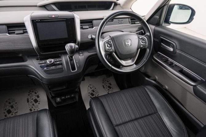 Honda Freed II с пробегом 2016 года, цена 1 479 000 рублей, 138000 км, компактвэн, Автокод Объявления