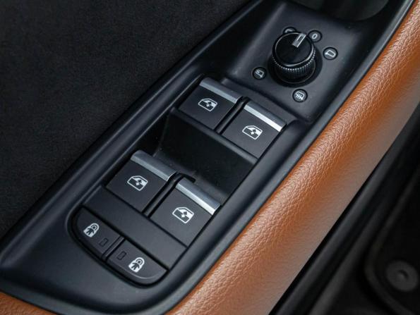 Audi Q8 I (4M) с пробегом 2019 года, цена 7 060 000 рублей, 93384 км, внедорожник, Автокод Объявления