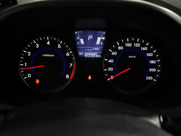 Hyundai Solaris I с пробегом 2012 года, цена 540 000 рублей, 190000 км, седан, Автокод Объявления