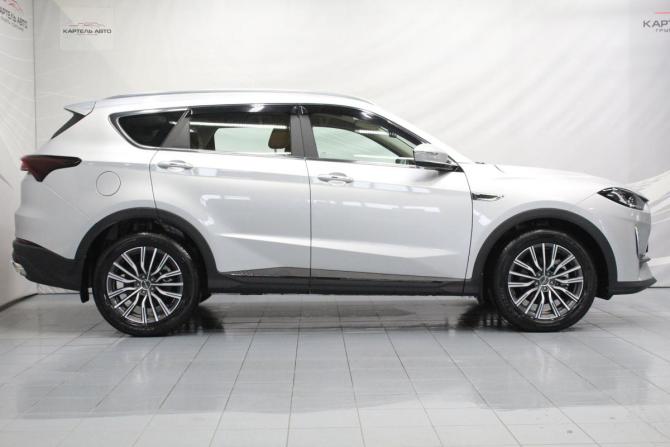 JETOUR X70+ I Рестайлинг с пробегом 2024 года, цена 2 350 000 рублей, 2118 км, внедорожник, Автокод Объявления