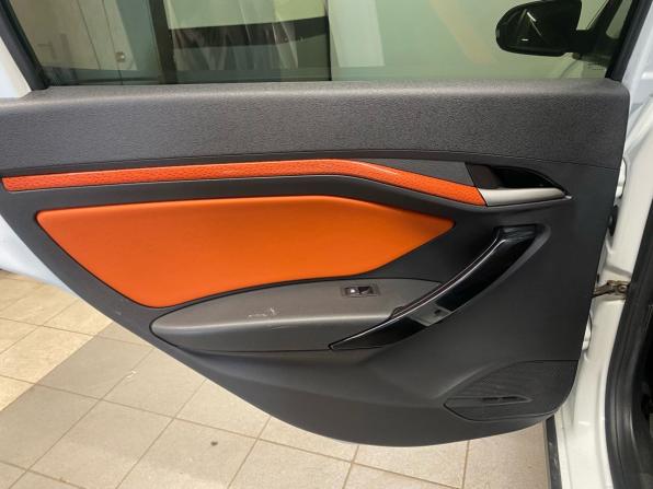 Lada (ВАЗ) Vesta I с пробегом 2019 года, цена 948 000 рублей, 117000 км, универсал, Автокод Объявления
