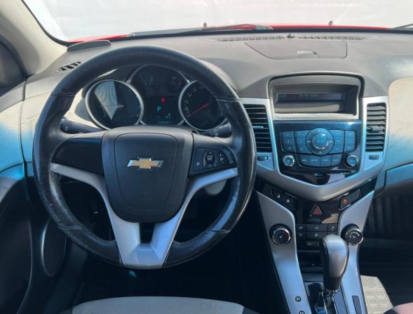 Новый Chevrolet Cruze I Рестайлинг 2012 года, цена 700 000 рублей, хэтчбек, Автокод Объявления