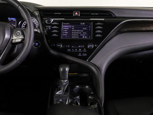 Toyota Camry VIII (XV70) с пробегом 2020 года, цена 2 590 000 рублей, 189000 км, седан, Автокод Объявления