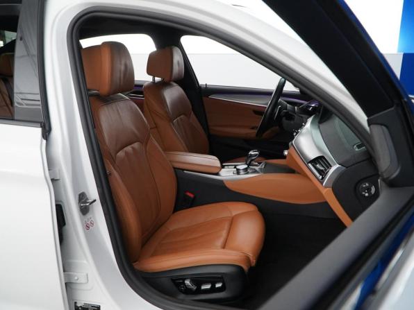 BMW 5 серии VII (G30/G31/G38) с пробегом 2019 года, цена 4 699 046 рублей, 126897 км, седан, Автокод Объявления