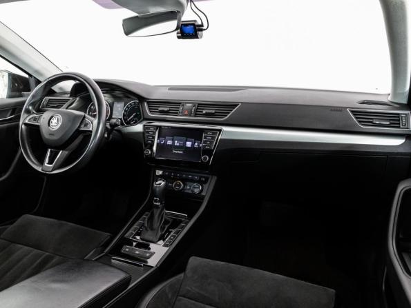 Skoda Superb III с пробегом 2017 года, цена 2 199 000 рублей, 88858 км, лифтбек, Автокод Объявления