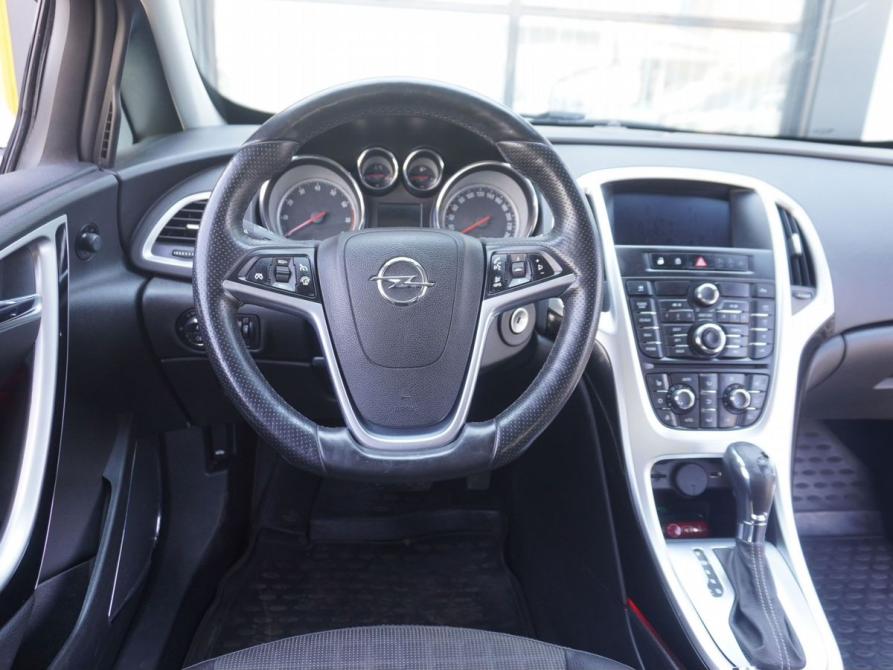 Opel Astra J Рестайлинг Москва  - изображение 12