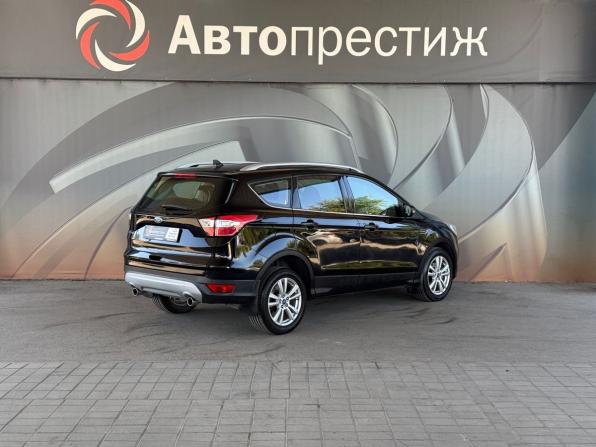 Ford Kuga II Рестайлинг с пробегом 2018 года, цена 1 678 000 рублей, 124350 км, внедорожник, Автокод Объявления