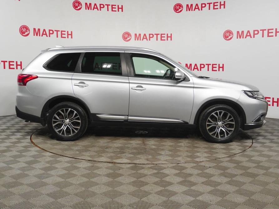 Mitsubishi Outlander III Рестайлинг 2 Вологда  - изображение 4