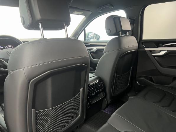 Volkswagen Touareg III с пробегом 2022 года, цена 6 650 000 рублей, 46537 км, внедорожник, Автокод Объявления
