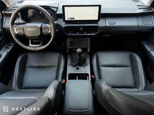 Новый Toyota Hilux IX 2026 года, цена 8 490 000 рублей, offers.body_type.unknown, Автокод Объявления