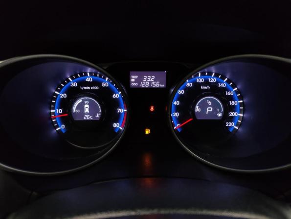 Hyundai ix35 I с пробегом 2013 года, цена 1 285 000 рублей, 128150 км, внедорожник, Автокод Объявления