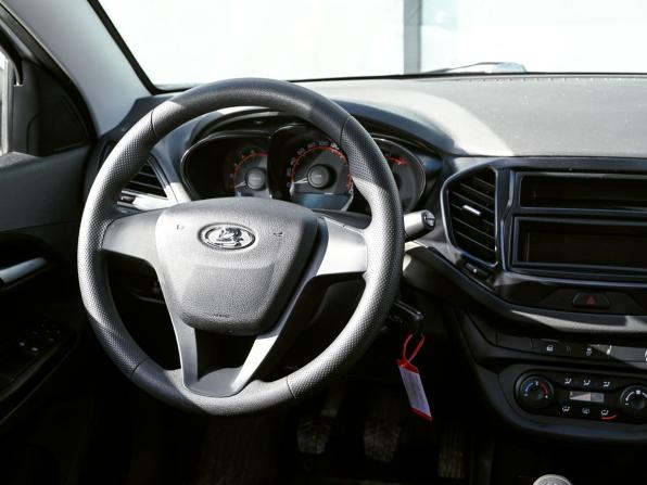 Lada (ВАЗ) Vesta I с пробегом 2019 года, цена 750 000 рублей, 79098 км, седан, Автокод Объявления