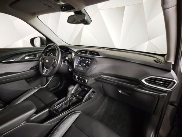 Chevrolet TrailBlazer III с пробегом 2021 года, цена 1 850 000 рублей, 67272 км, внедорожник, Автокод Объявления
