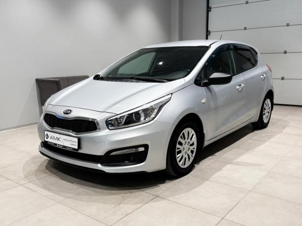 Kia Ceed II Рестайлинг с пробегом 2015 года, цена 799 241 рубль, 188720 км, хэтчбек, Автокод Объявления