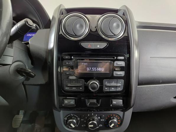 Renault Duster I Рестайлинг с пробегом 2015 года, цена 1 090 000 рублей, 210000 км, внедорожник, Автокод Объявления