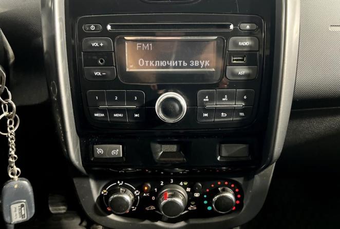 Renault Duster I Рестайлинг с пробегом 2016 года, цена 935 000 рублей, 273397 км, внедорожник, Автокод Объявления