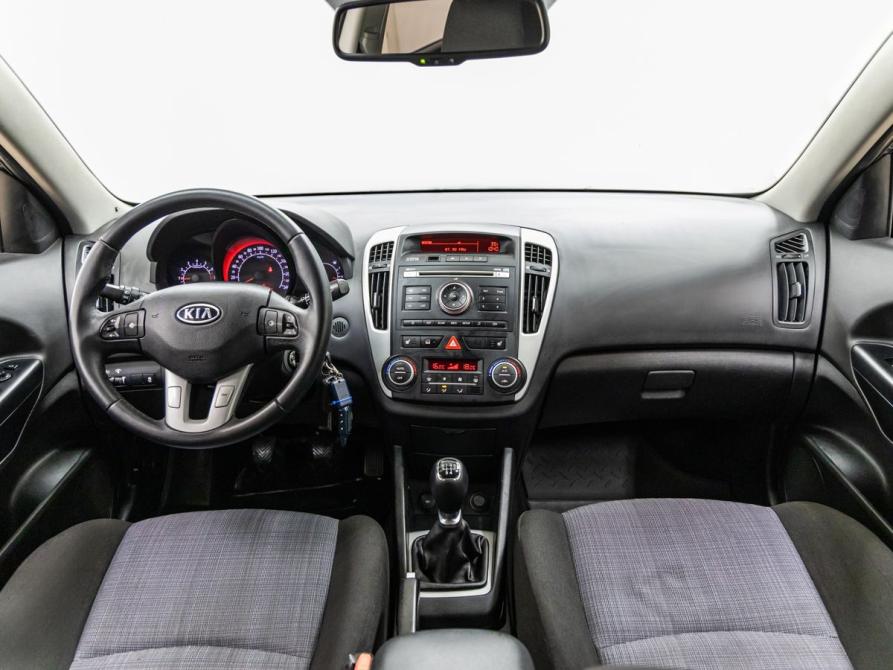 Kia Ceed I Рестайлинг Волгоград  - изображение 13