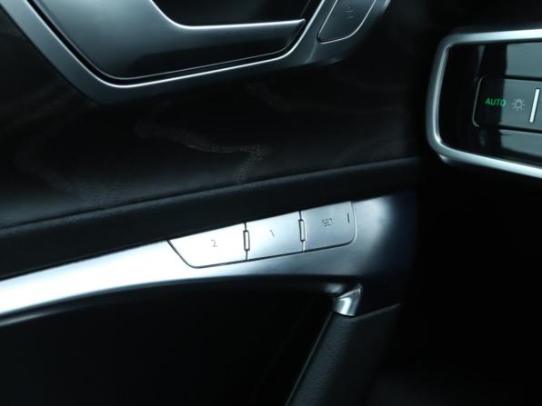 Audi A6 V (C8) с пробегом 2020 года, цена 4 365 000 рублей, 81500 км, седан, Автокод Объявления