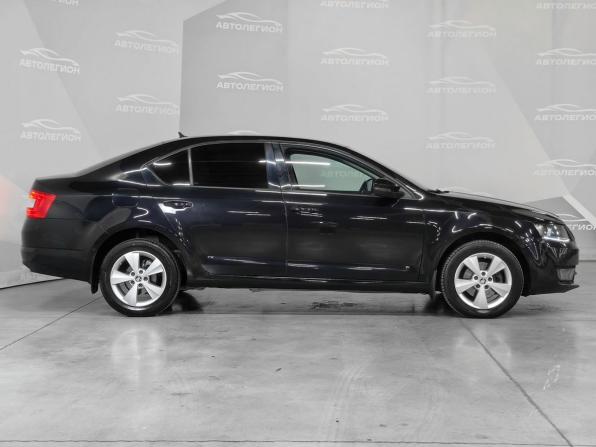Skoda Octavia III (A7) с пробегом 2015 года, цена 1 600 000 рублей, 217204 км, лифтбек, Автокод Объявления