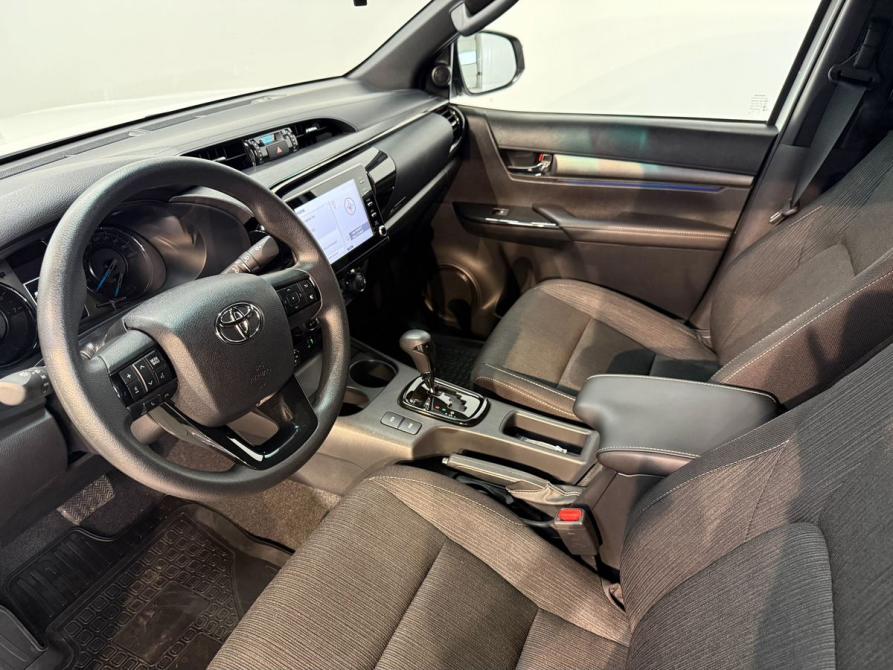Toyota Hilux VIII Рестайлинг 2 Омск  - изображение 14