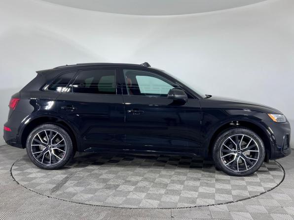 Audi SQ5 II (FY) Рестайлинг с пробегом 2021 года, цена 6 250 000 рублей, 51237 км, внедорожник, Автокод Объявления
