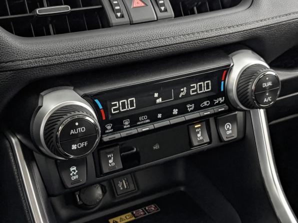 Toyota RAV4 V (XA50) с пробегом 2025 года, цена 4 389 000 рублей, 1042 км, внедорожник, Автокод Объявления