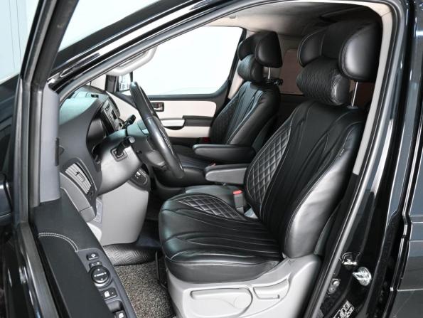 Hyundai Grand Starex I Рестайлинг 2 с пробегом 2019 года, цена 3 990 000 рублей, 57606 км, минивэн, Автокод Объявления
