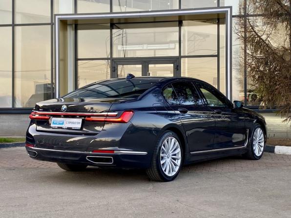 BMW 7 серии VI (G11/G12) Рестайлинг с пробегом 2022 года, цена 6 999 000 рублей, 63744 км, седан, Автокод Объявления