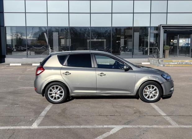Kia Ceed I Рестайлинг с пробегом 2010 года, цена 599 000 рублей, 170000 км, хэтчбек, Автокод Объявления