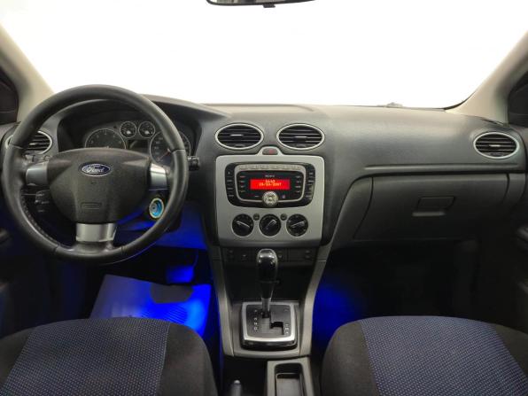 Ford Focus II Рестайлинг с пробегом 2007 года, цена 399 000 рублей, 250000 км, хэтчбек, Автокод Объявления