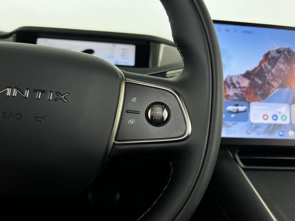 Exeed Exlantix ES с пробегом 2025 года, цена 5 280 000 рублей, 3500 км, седан, Автокод Объявления