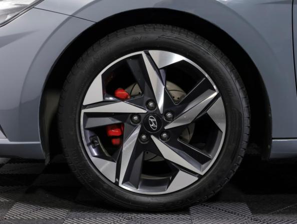 Hyundai Elantra VII (CN7) с пробегом 2021 года, цена 1 900 000 рублей, 121005 км, седан, Автокод Объявления