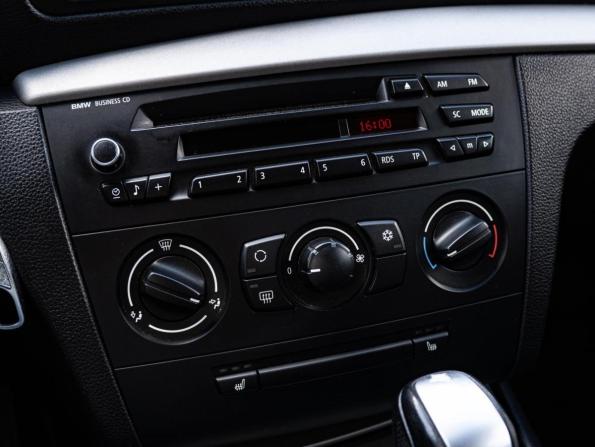 BMW 1 серии I (E81/E82/E87/E88) Рестайлинг с пробегом 2010 года, цена 850 000 рублей, 225951 км, хэтчбек, Автокод Объявления