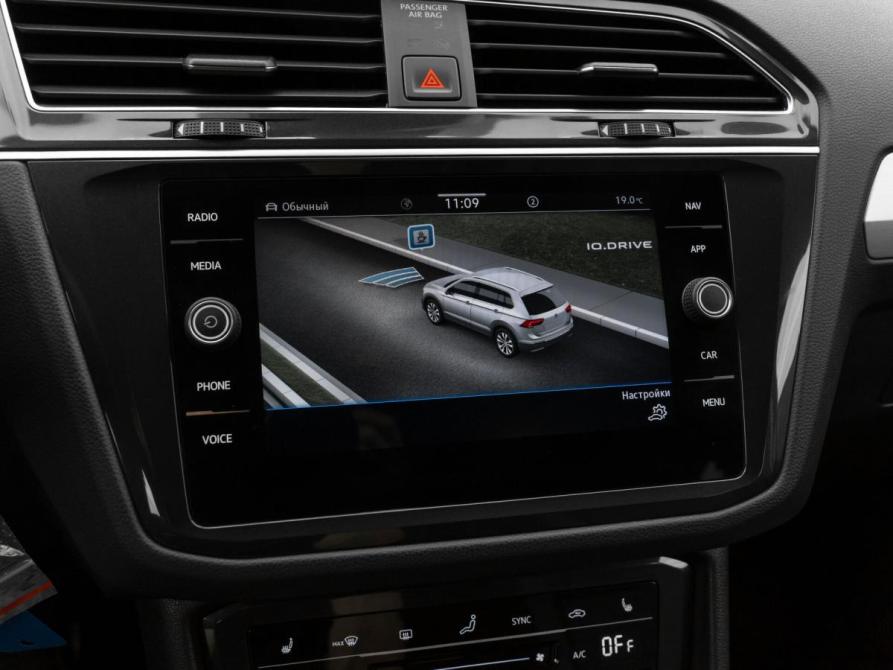 Volkswagen Tiguan II Рестайлинг Москва  - изображение 19