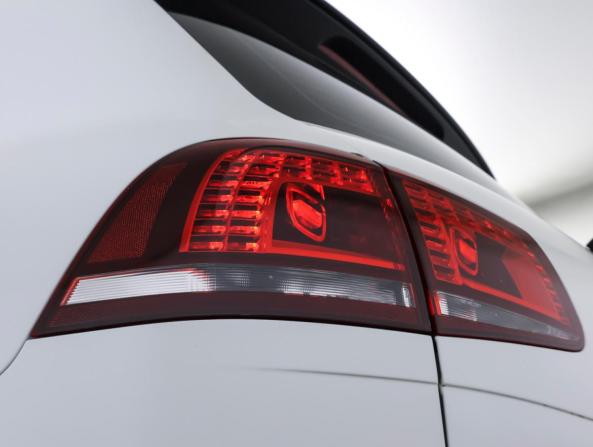 Volkswagen Touareg II Рестайлинг с пробегом 2017 года, цена 2 723 000 рублей, 181430 км, внедорожник, Автокод Объявления
