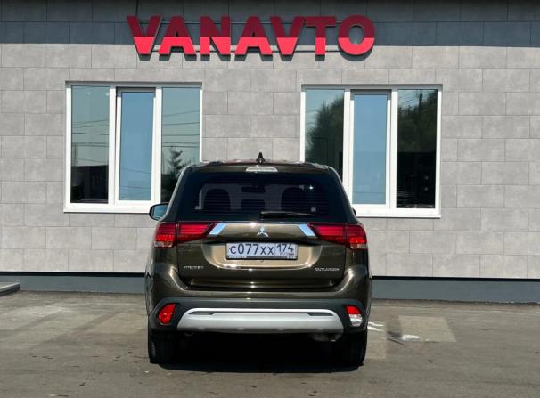Mitsubishi Outlander III Рестайлинг 3 с пробегом 2018 года, цена 2 035 000 рублей, 84800 км, внедорожник, Автокод Объявления