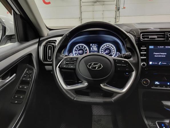 Hyundai Creta II с пробегом 2022 года, цена 2 210 000 рублей, 35538 км, внедорожник, Автокод Объявления