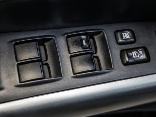 Mitsubishi Outlander II с пробегом 2008 года, цена 898 000 рублей, 328822 км, внедорожник, Автокод Объявления