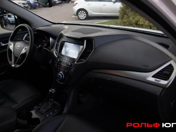 Hyundai Santa Fe III Рестайлинг с пробегом 2017 года, цена 1 998 000 рублей, 301732 км, внедорожник, Автокод Объявления