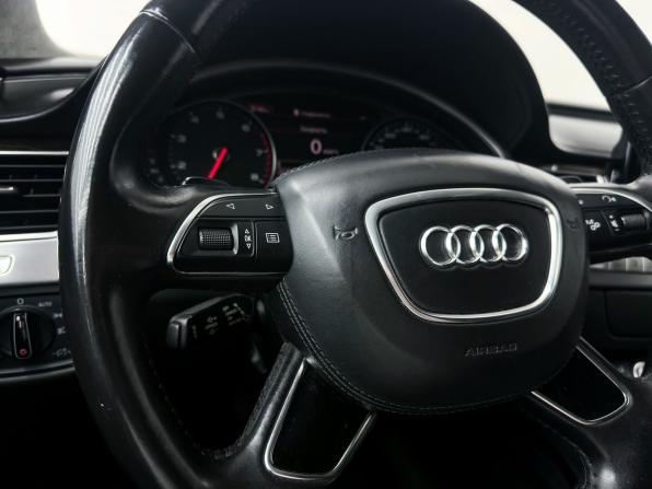 Audi A8 III (D4) Рестайлинг с пробегом 2016 года, цена 2 399 000 рублей, 172000 км, седан, Автокод Объявления