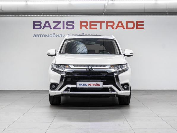 Mitsubishi Outlander III Рестайлинг 3 с пробегом 2022 года, цена 3 217 000 рублей, 14425 км, внедорожник, Автокод Объявления