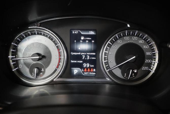 Suzuki Vitara II Рестайлинг с пробегом 2021 года, цена 1 599 000 рублей, 186000 км, внедорожник, Автокод Объявления