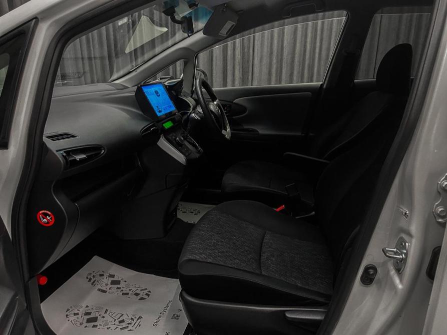 Toyota Wish II Красноярск  - изображение 11