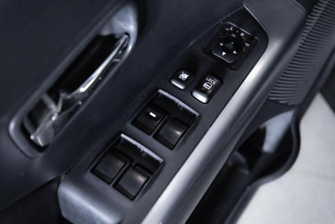 Mitsubishi Outlander II с пробегом 2008 года, цена 999 000 рублей, 258031 км, внедорожник, Автокод Объявления