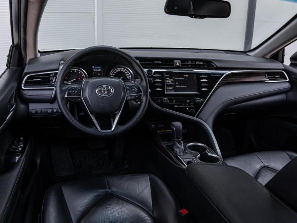 Toyota Camry VIII (XV70) с пробегом 2019 года, цена 2 380 000 рублей, 109027 км, седан, Автокод Объявления