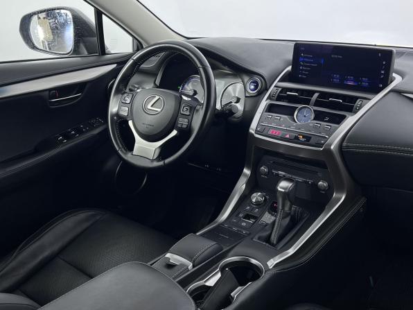 Lexus NX I Рестайлинг с пробегом 2018 года, цена 3 400 000 рублей, 104446 км, внедорожник, Автокод Объявления