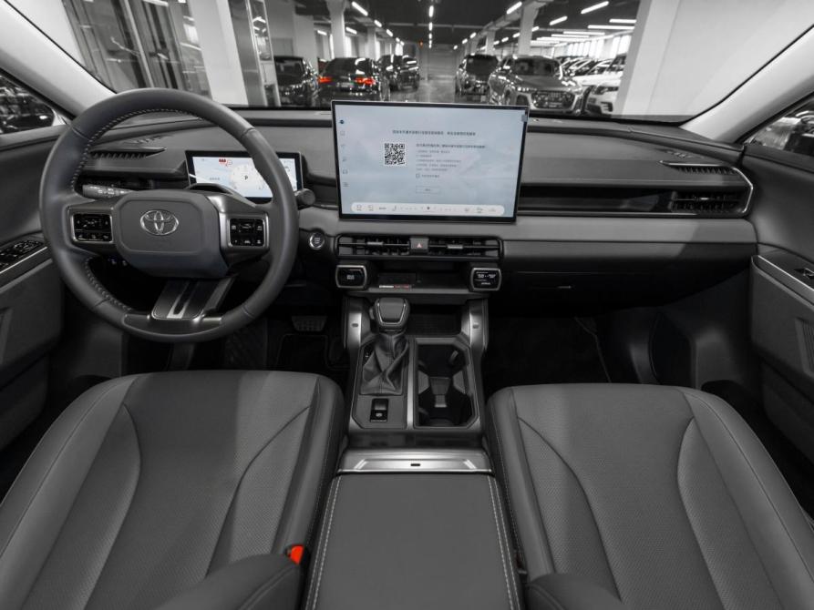 Toyota RAV4 VI (XA60) Москва  - изображение 8