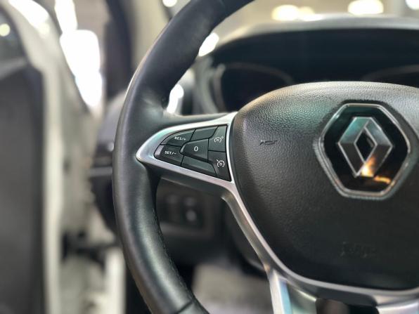 Renault Kaptur I Рестайлинг с пробегом 2021 года, цена 1 400 000 рублей, 35573 км, внедорожник, Автокод Объявления